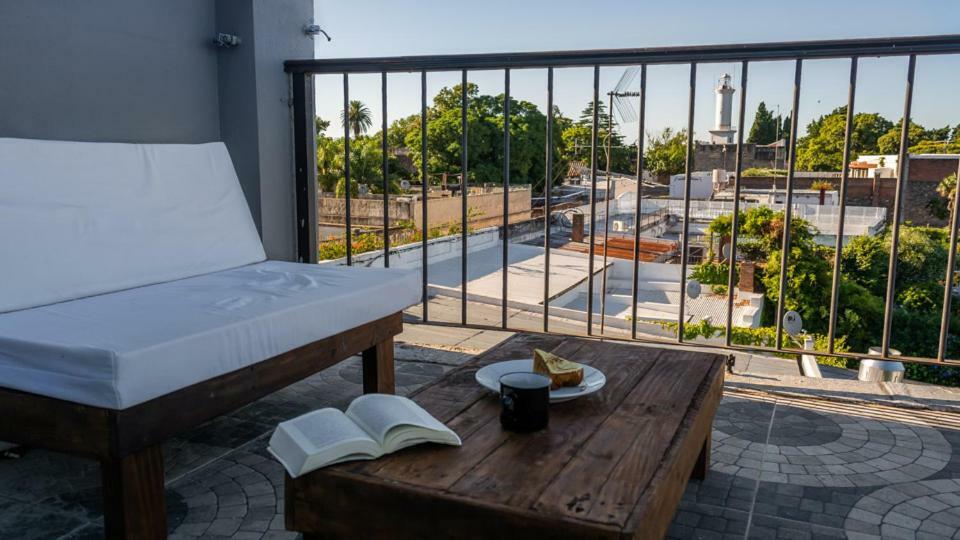 Casa Francis - Apartamentos Колонія-дель-Сакраменто Екстер'єр фото