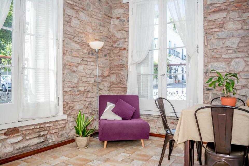 Casa Francis - Apartamentos Колонія-дель-Сакраменто Екстер'єр фото